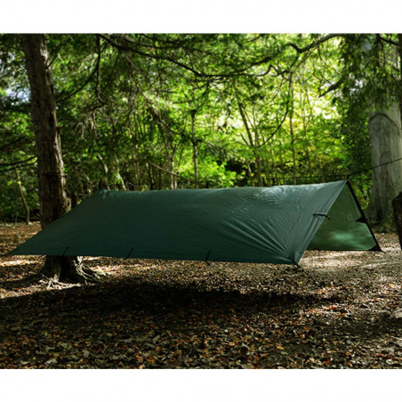 Suelo de rafia verde para tiendas de camping — Planas