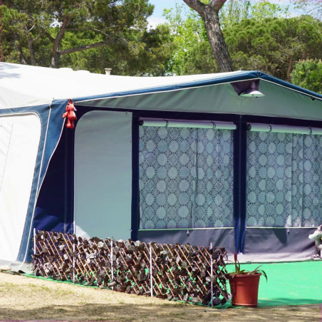 Cortina Intexca Triangulos para tienda cocina o avancé de caravana –  Camping Sport