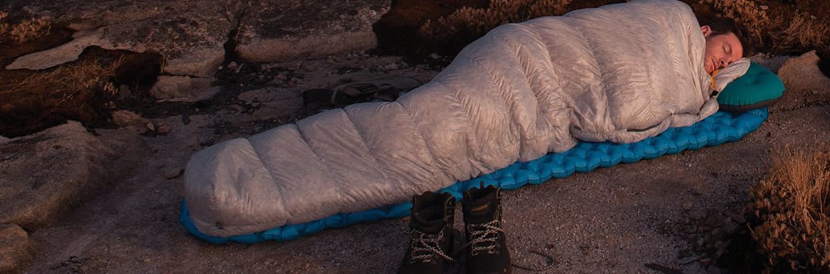 Sacos de Dormir de Plumas – Camping Sport